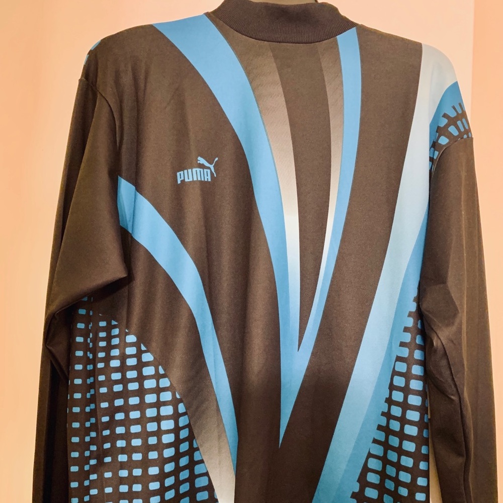 Puma lightweight long sleeve soccer shirt